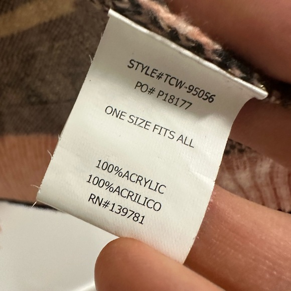 Tobi Blush Black and Gold Aztec Fringe Open Cardigan One Size Fits All - Picture 4 of 4